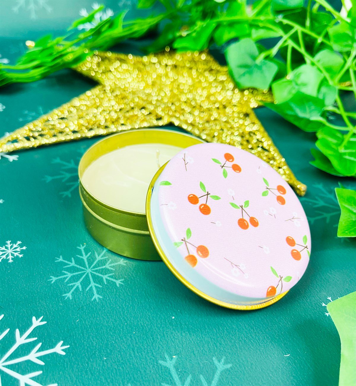 Kiraz Tasarımlı Kokulu Teneke MumgiftmodaGmmum0029