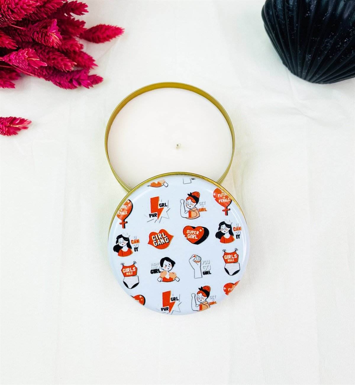 Girl Gang Tasarımlı Kokulu Teneke MumgiftmodaGmmum0033