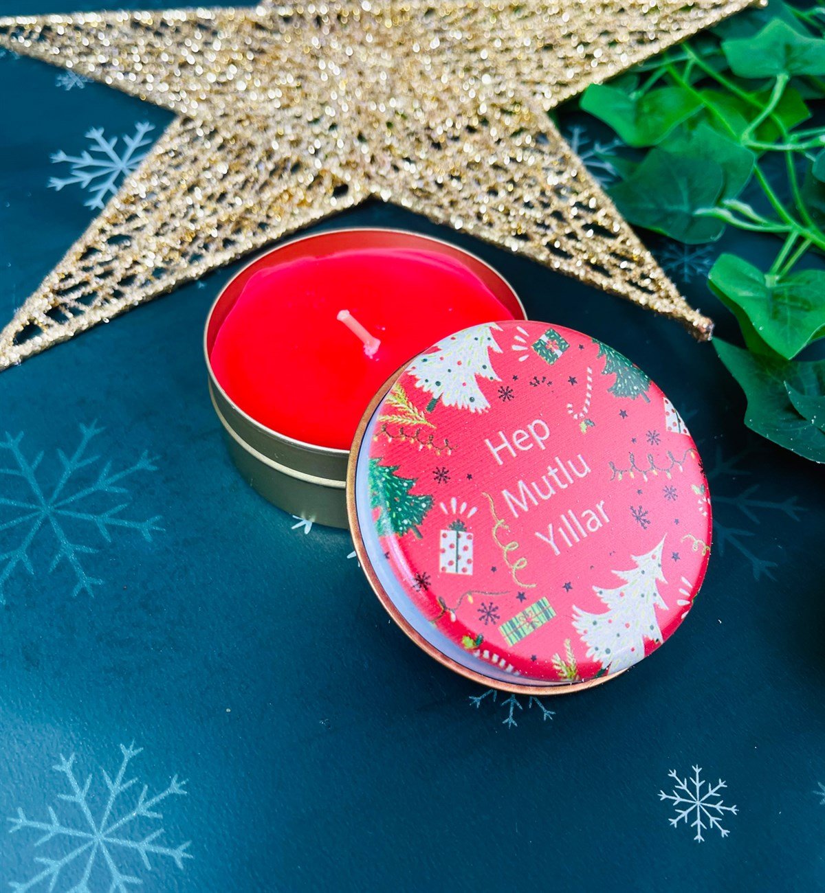Hep Mutlu Yıllar Tasarımlı Kokulu Teneke MumgiftmodaGmmum0010
