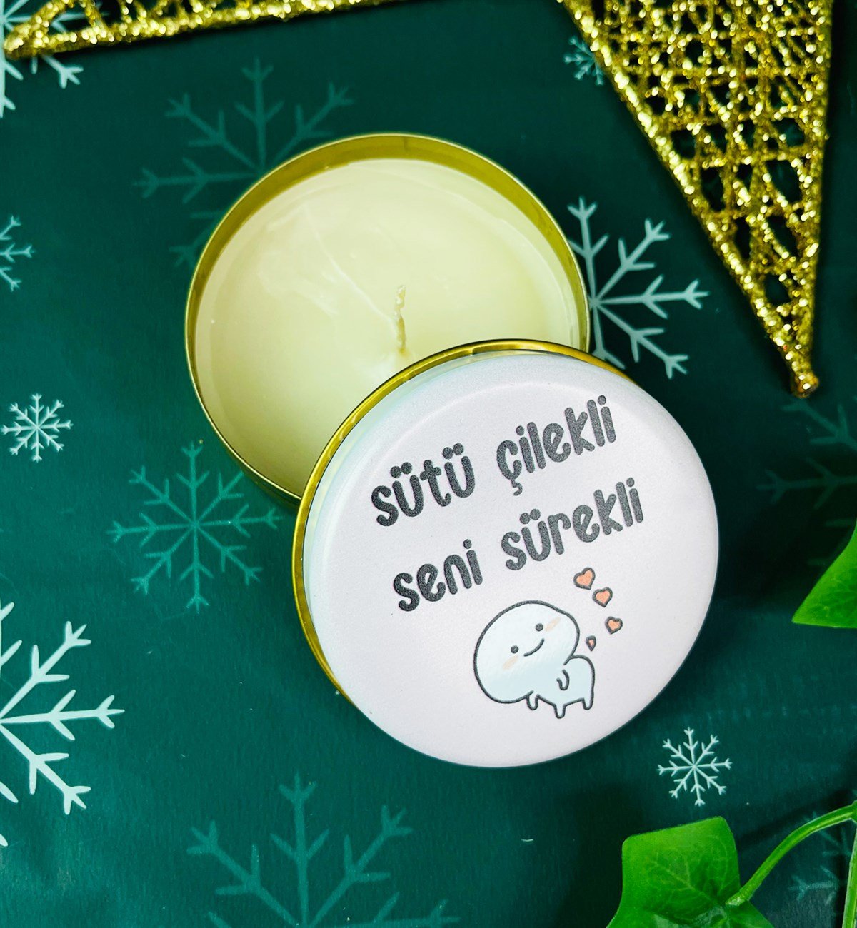 Sütü Çilekli Seni Sürekli Tasarımlı Kokulu Teneke MumgiftmodaGmmum0026