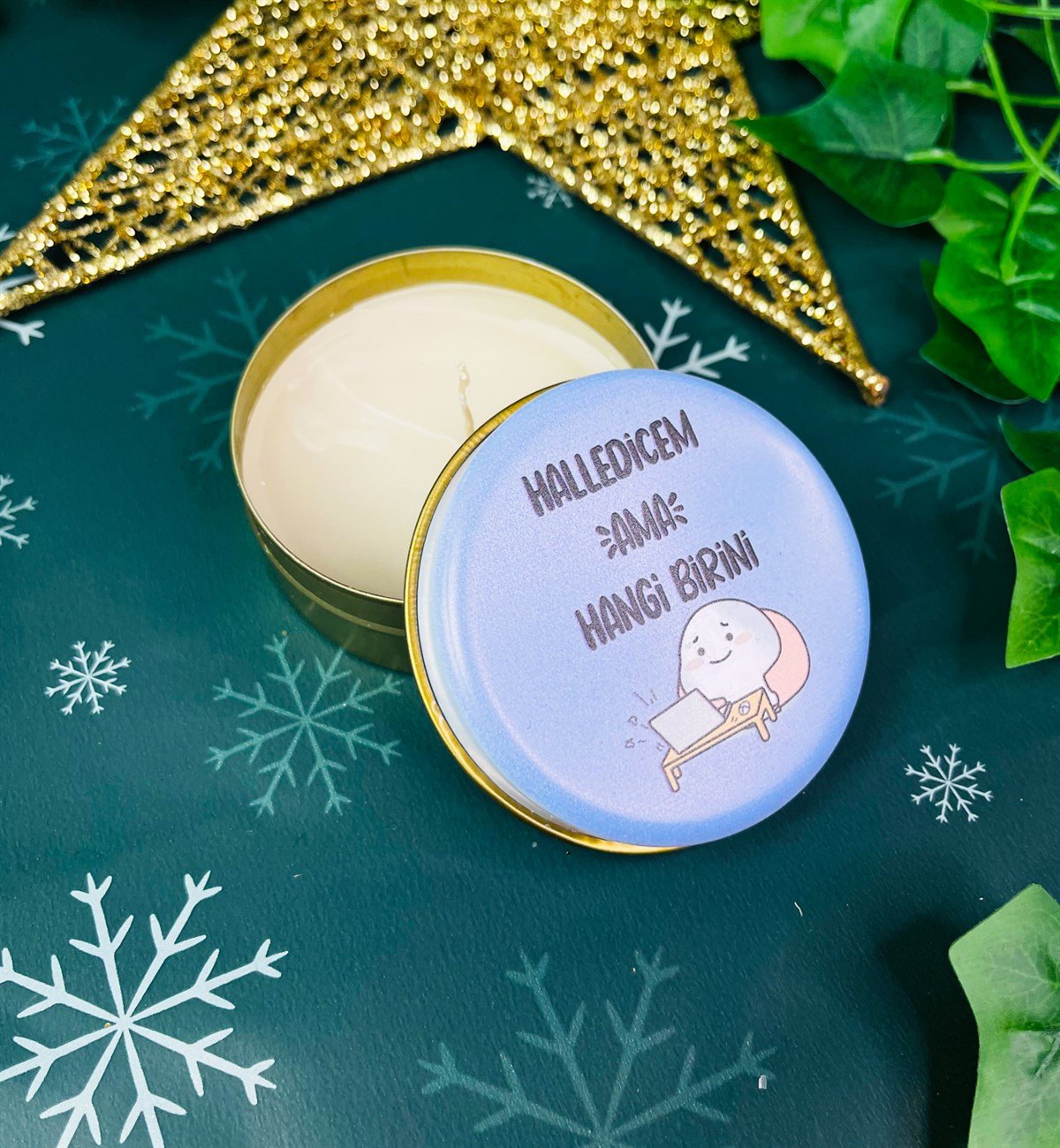 Halledicem Ama Hangi Birini Tasarımlı Kokulu Teneke MumgiftmodaGmmum0006