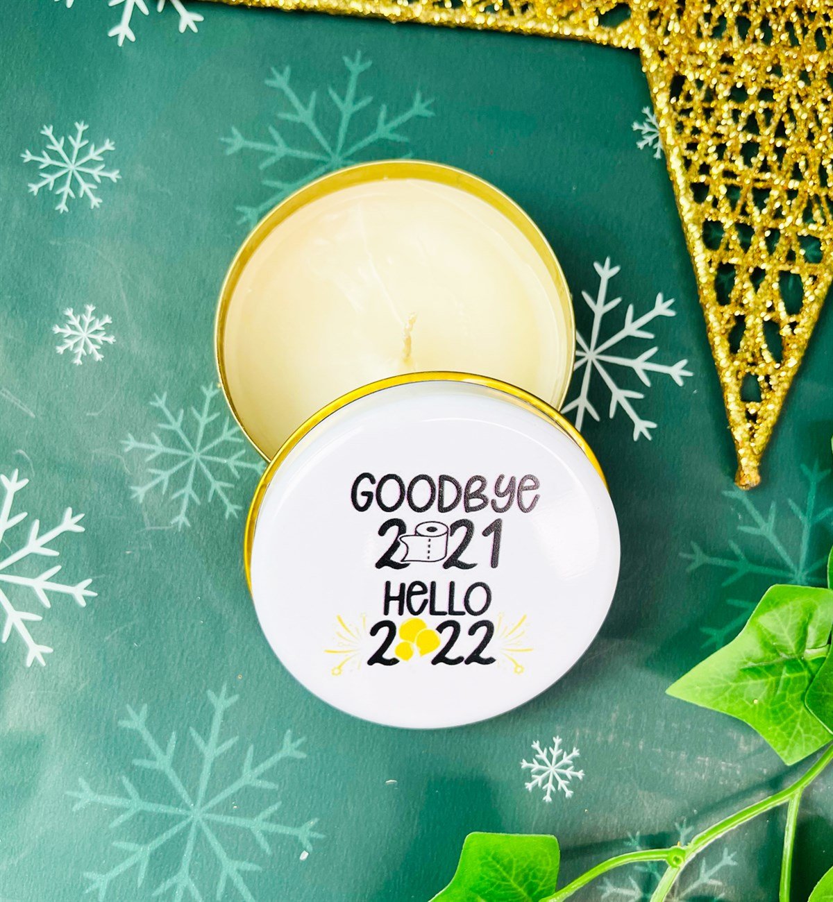 Güle Güle 2021 Merhaba 2022 Yılbaşı Tasarımlı Kokulu Teneke MumgiftmodaGmmum0022