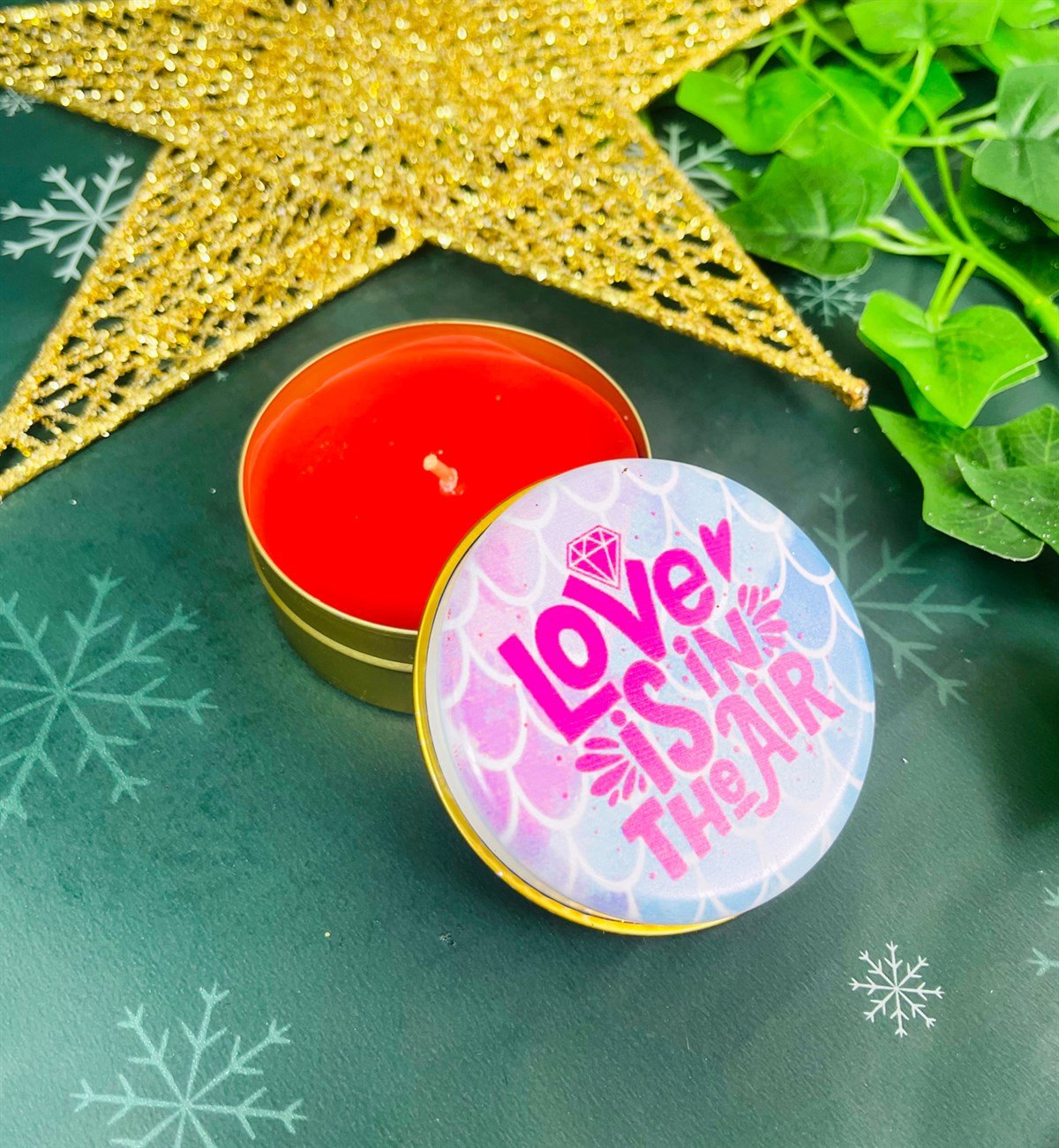 Aşk Havadadır Tasarımlı Kokulu Teneke MumgiftmodaGmmum0030