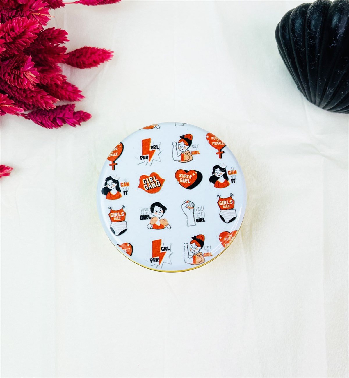 Girl Gang Tasarımlı Kokulu Teneke MumgiftmodaGmmum0033