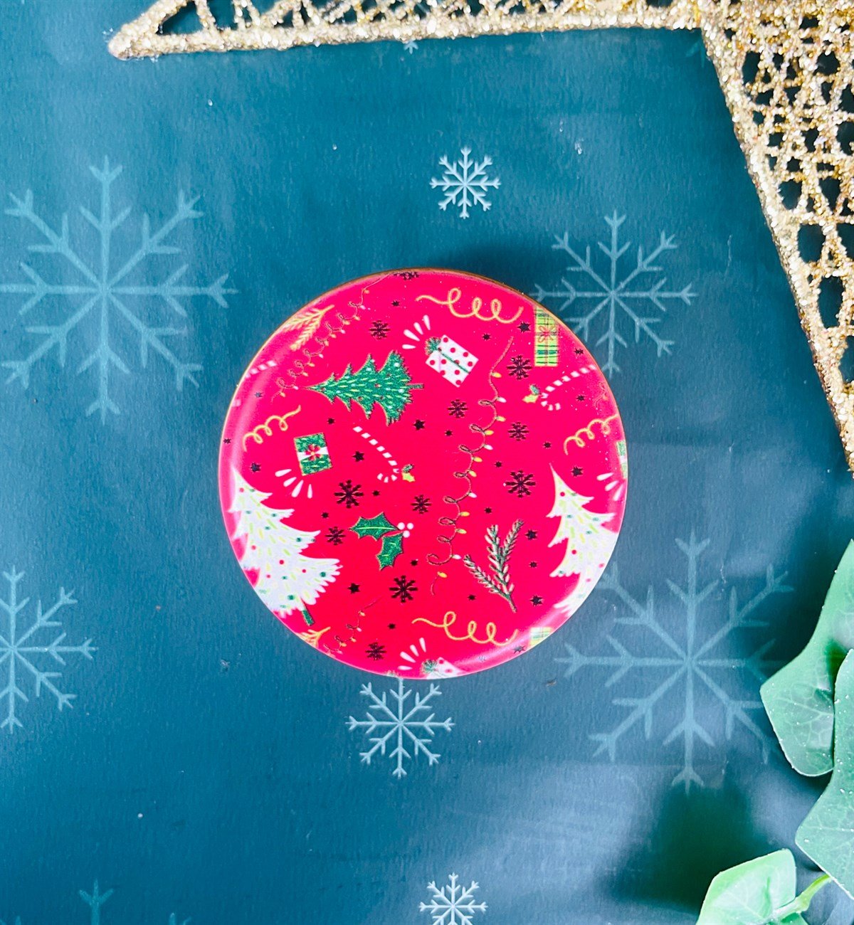 Kırmızı Yeni Yıl Tasarımlı Kokulu Teneke MumgiftmodaGmmum0016