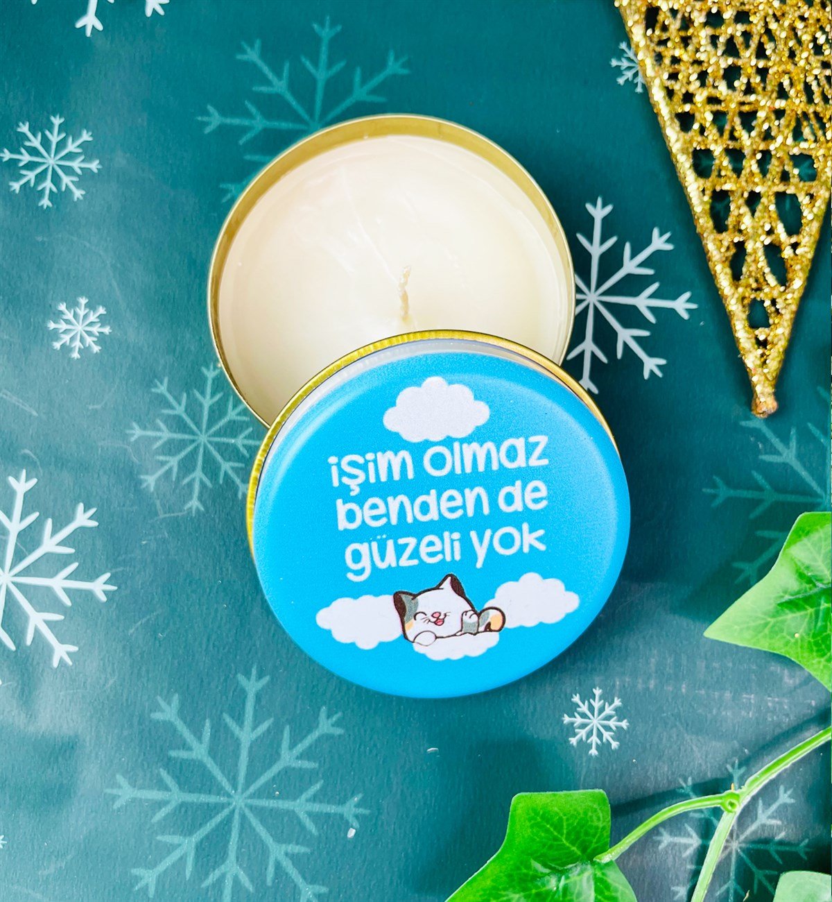 İşim Olmaz Benden De Güzeli Yok Tasarımlı Kokulu Teneke MumgiftmodaGmmum0020