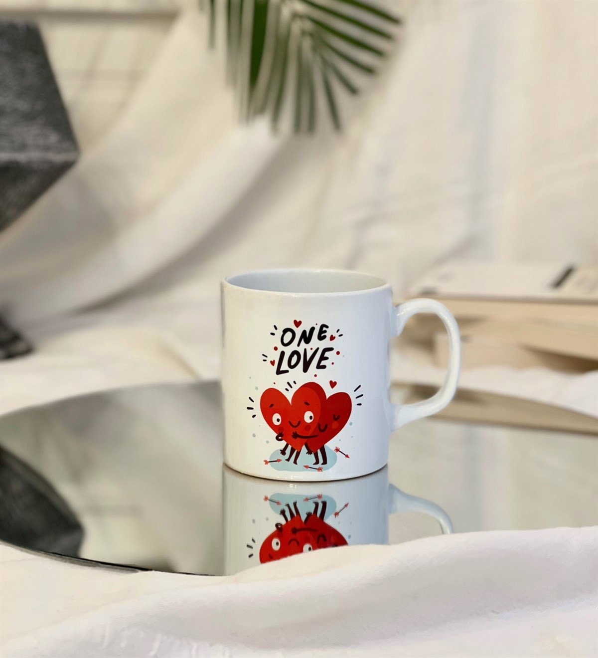 One Love Tasarımlı KupaGiftmodaGmkp100043
