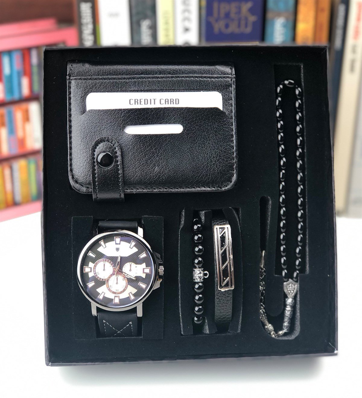 Özel Kutusunda Erkek Saat Ve Kartvizitlik Hediye SetiGiftmodaGM1020