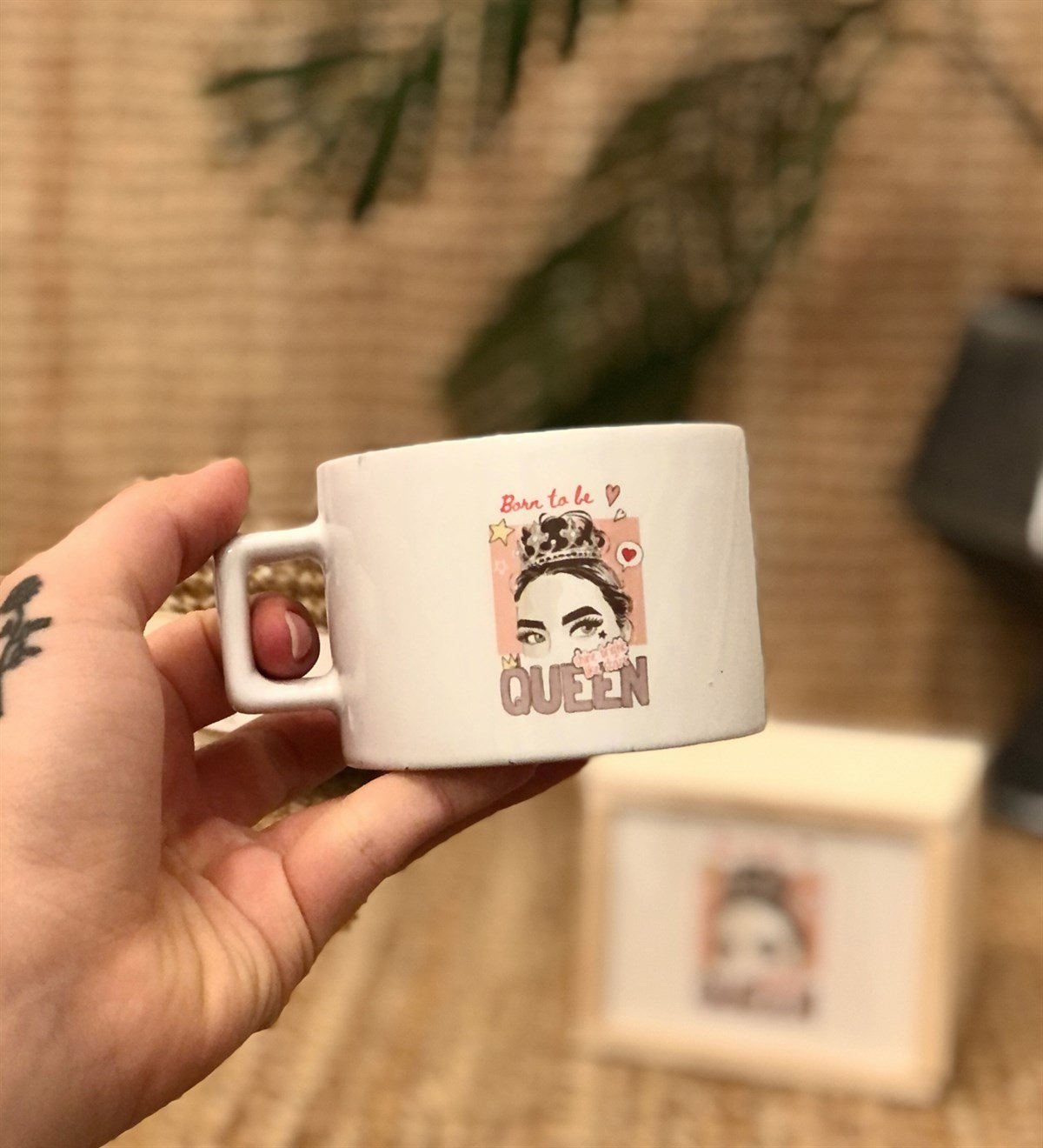 Pink Queen Tasarımlı Kutulu Kupa GiftmodaGmkp100016