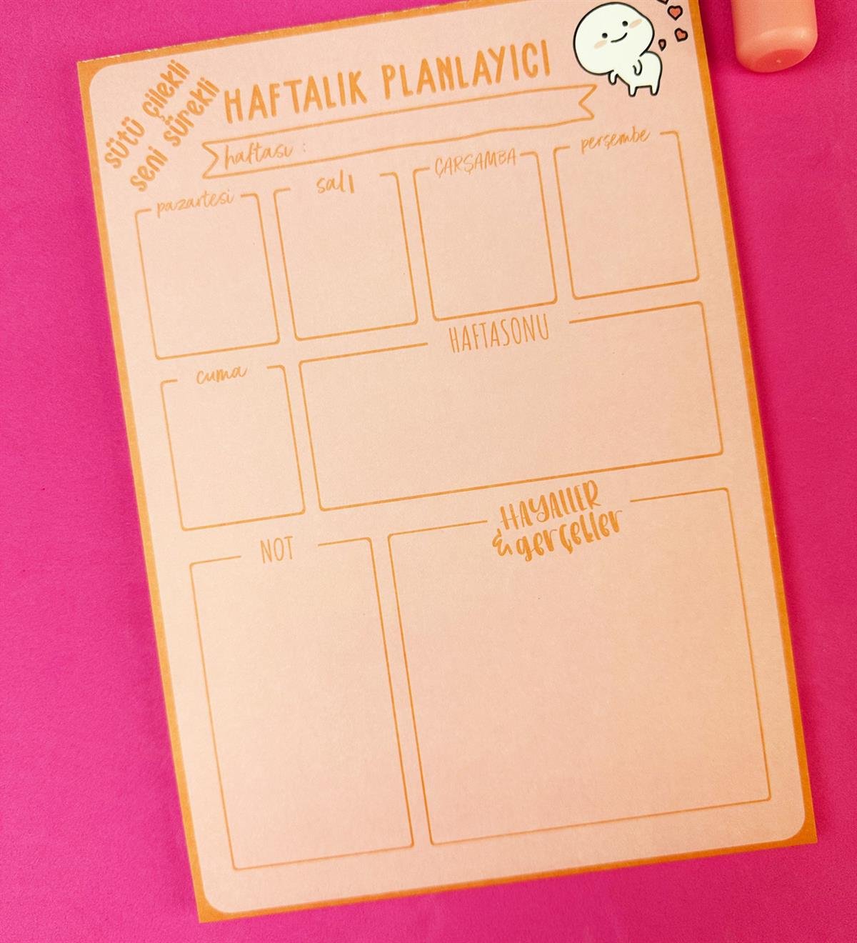 Sütü Çilekli Tasarımlı Klavye Önü Haftalık PlanlayıcıgiftmodaBAM-1031-14	