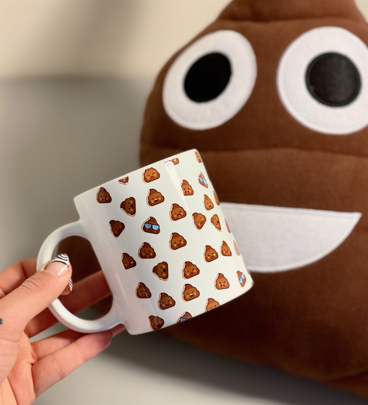 Poo Tasarımlı Yastık Ve Kupa SetGiftmodaGmhs100118