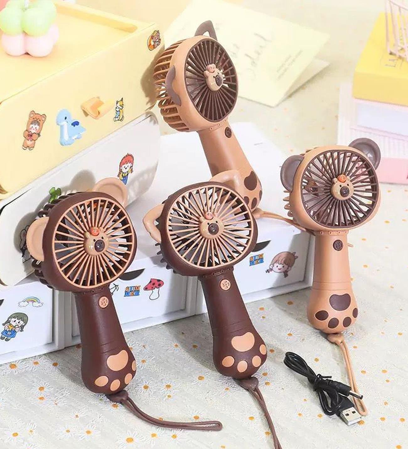 Tek Kademeli Capybara Desenli Şarjlı El FanıgiftmodaLP2251