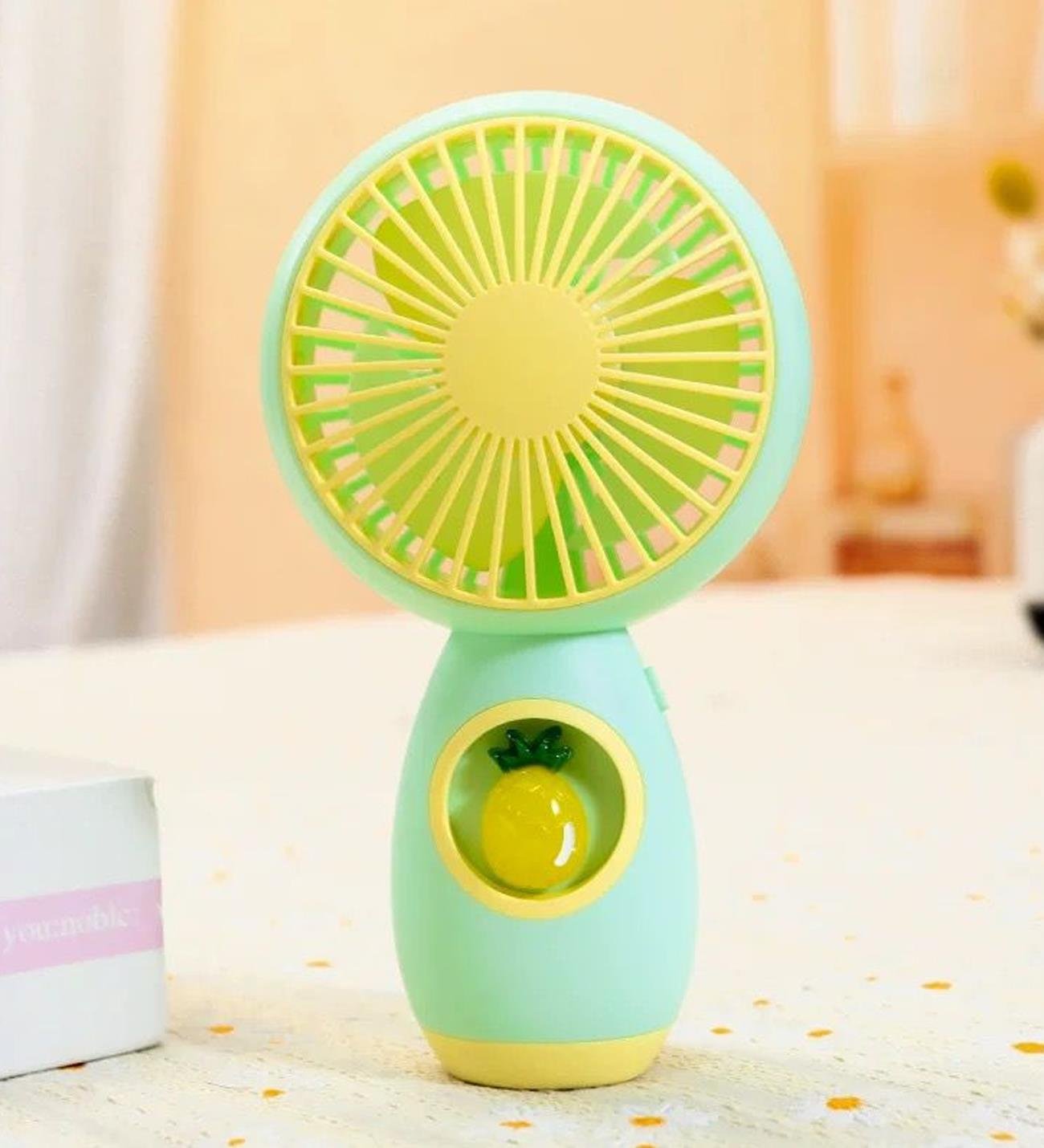 Tek Kademeli Renkli Mini Şarjlı El FanıgiftmodaLp-825	