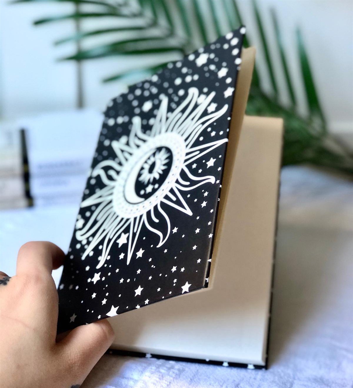 Tarot Tasarımlı Lastikli DefterGiftmodaTarot-Lastikli-Defter