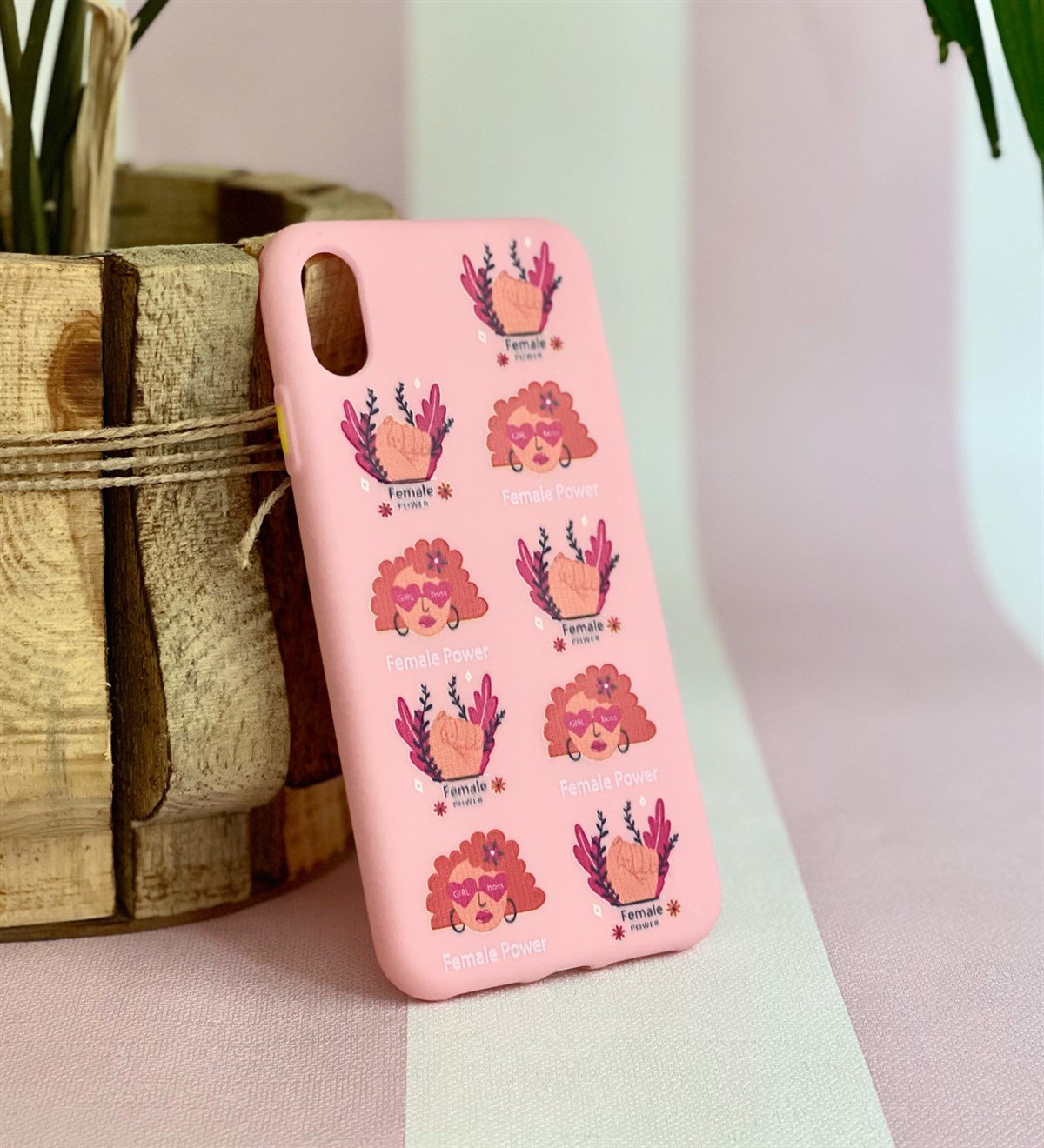 Kadın Gücü Tasarımlı İphone KılıfGiftmodaGmklf100003