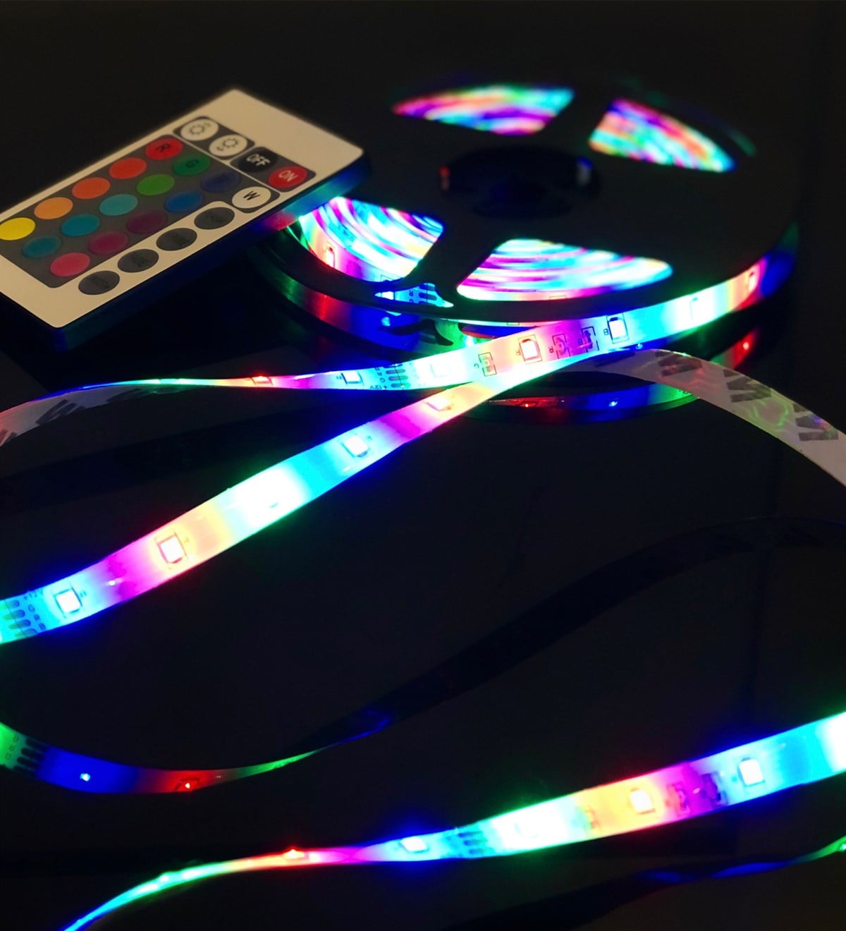 Uzaktan Kumandalı Rgb Şerit LedGiftmodaGM-4130	