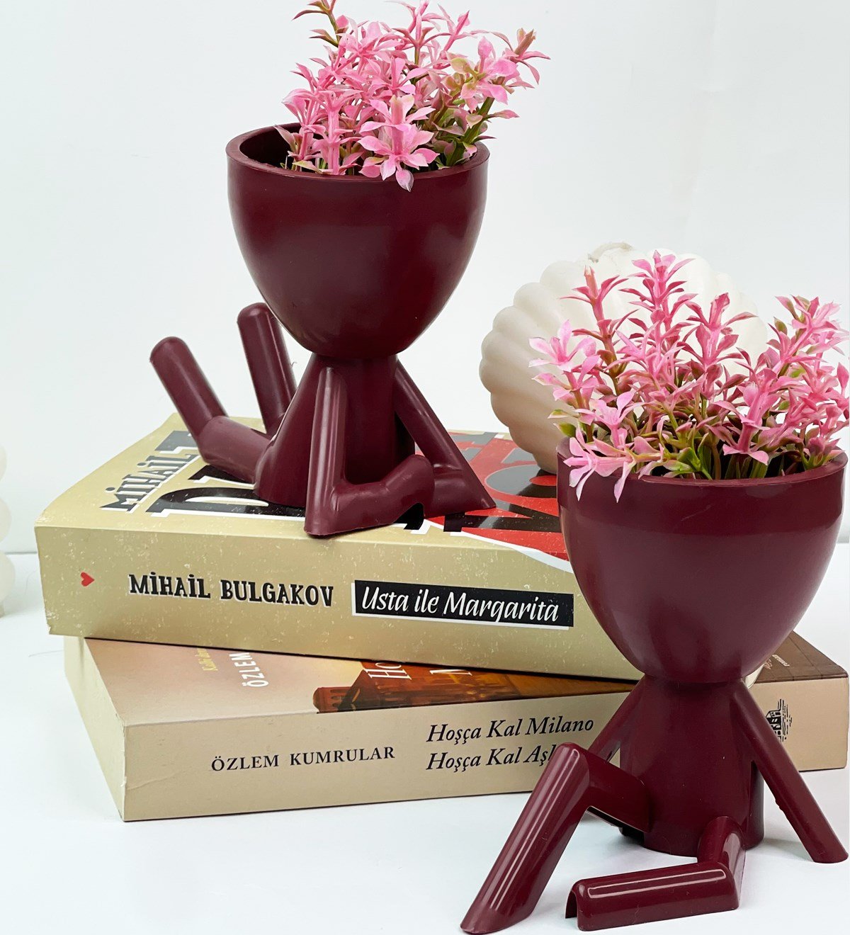 2'li Uzanan Figür Saksıda Yapay ÇiçekgiftmodaGmc10002-Uzanan