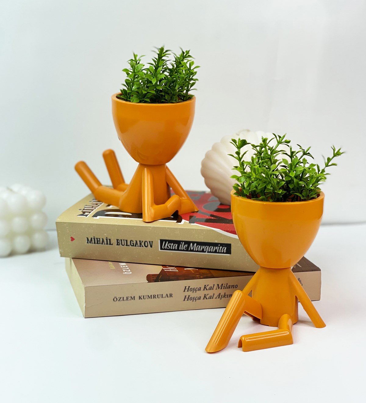 2'li Uzanan Figür Saksıda Yapay ÇiçekgiftmodaGmc10002-Uzanan