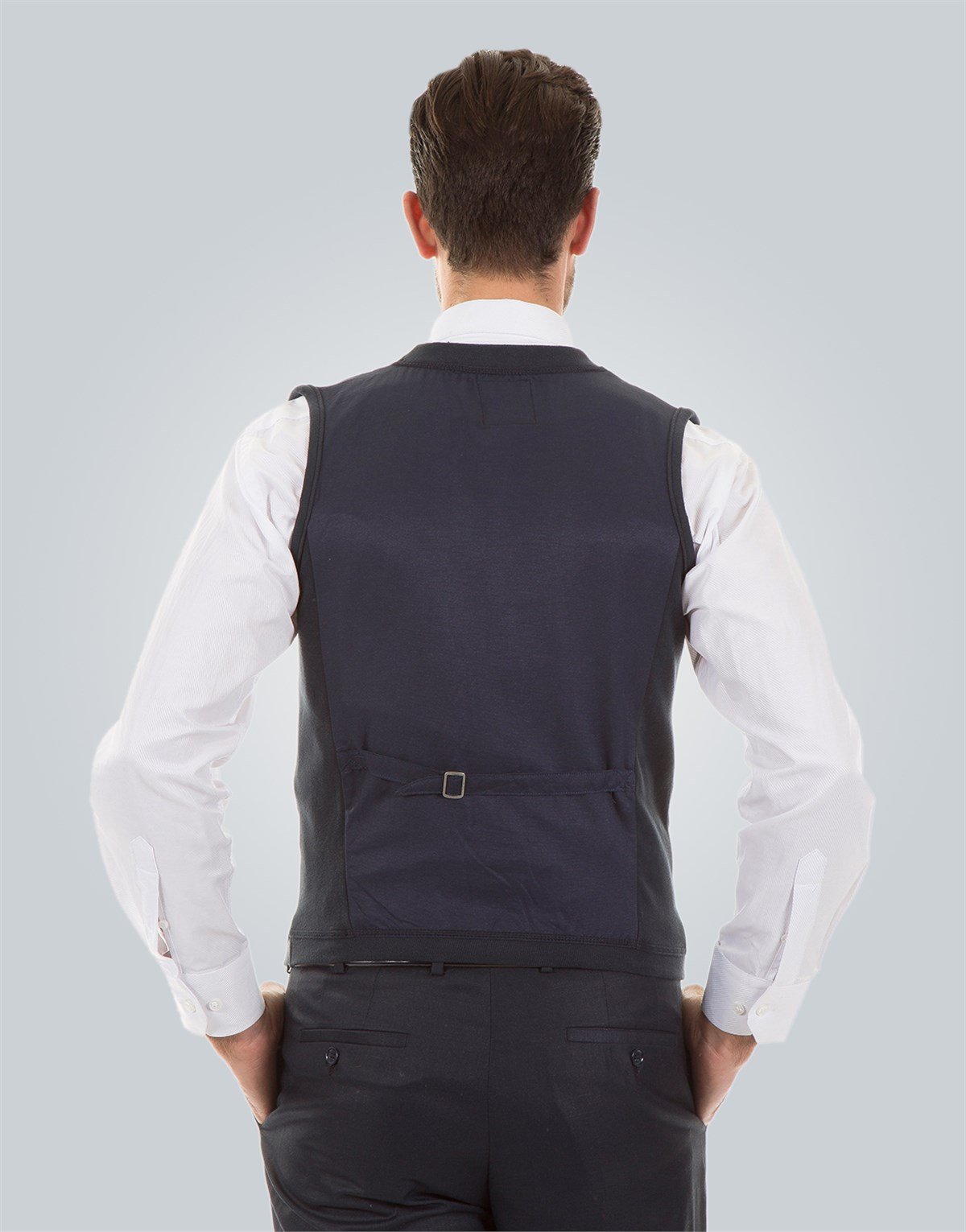 VEST ARENDAL VEST
