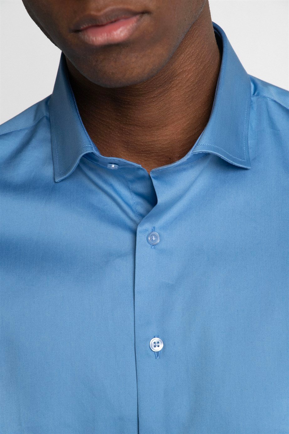 Slim Fit Koton Saten Premium Seri Erkek Gömlek
