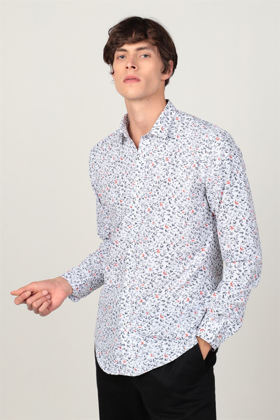 Slim Fit Uzun Kol Baskılı Desenli Yaka Düğmeli Erkek Gömlek