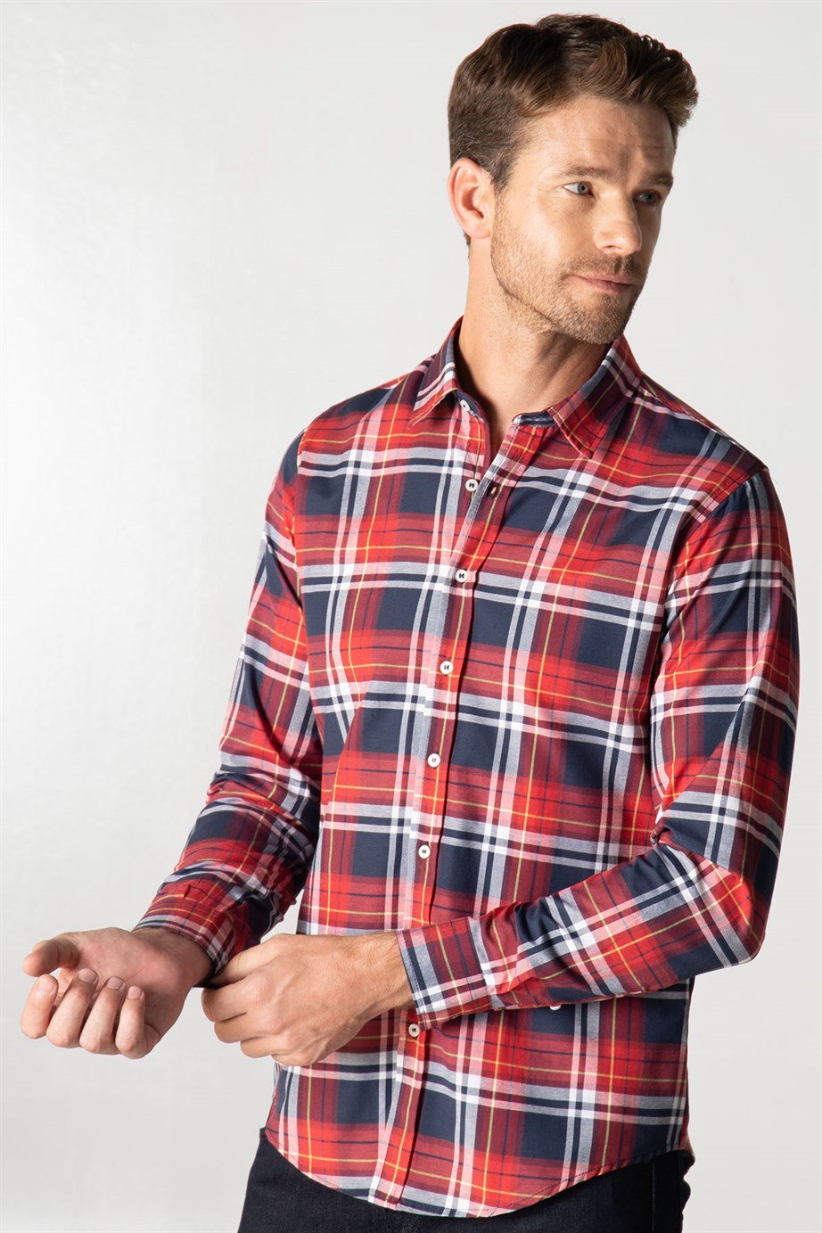 Slim Fit Uzun Kol Kareli Garnili Erkek Gömlek