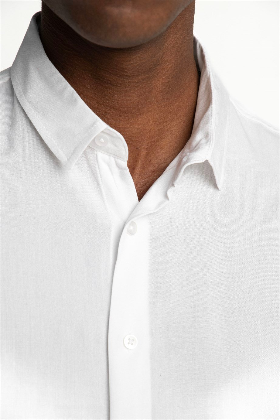 Slim Fit Dar Kesim Uzun Kol Dökümlü Viskon Şık Erkek Gömlek