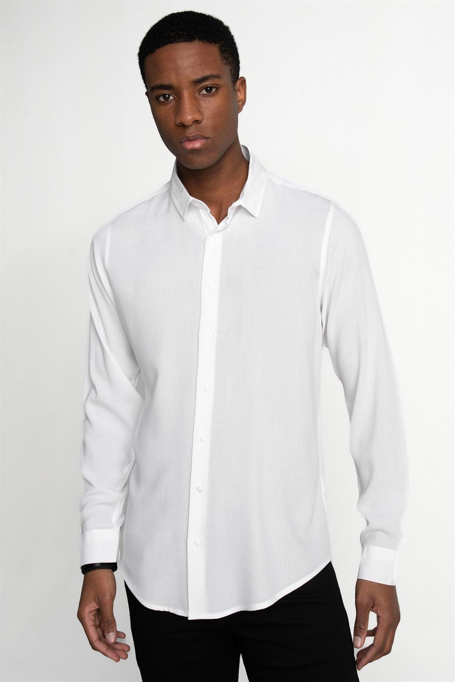 Slim Fit Dar Kesim Uzun Kol Dökümlü Viskon Şık Erkek Gömlek