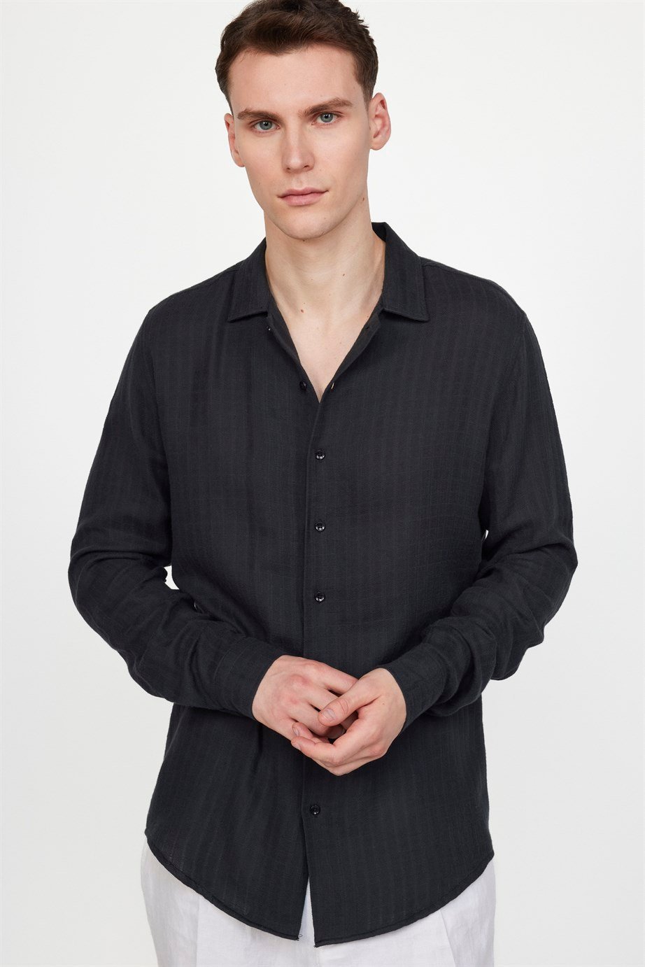 Slim Fit Uzun Kol Desenli Müslim Kumaş Apaj Yaka Gömlek