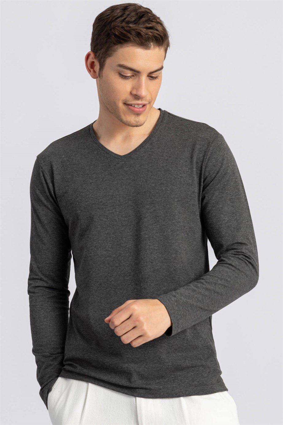 LONG SLV PLAIN V-NECK   T-SHIRT 90/1 SLIM FIT T-SHIRT
