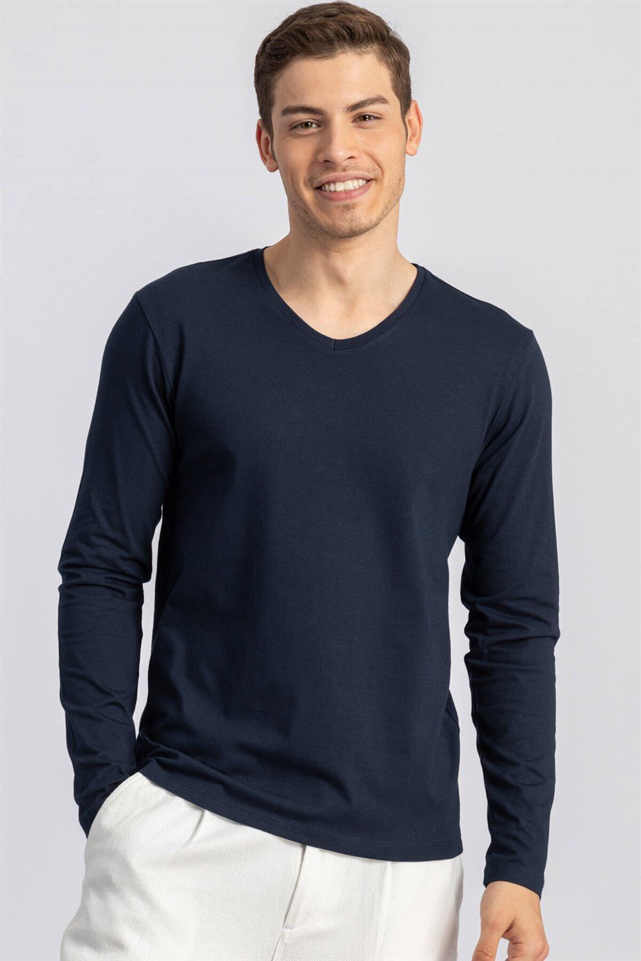 LONG SLV PLAIN V-NECK   T-SHIRT 90/1 SLIM FIT T-SHIRT