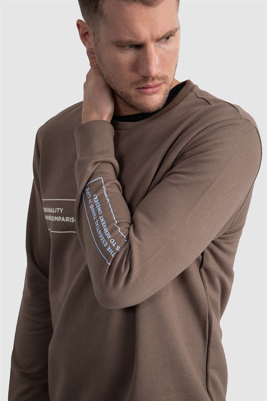 Bisiklet Yaka Baskılı Sweatshirt
