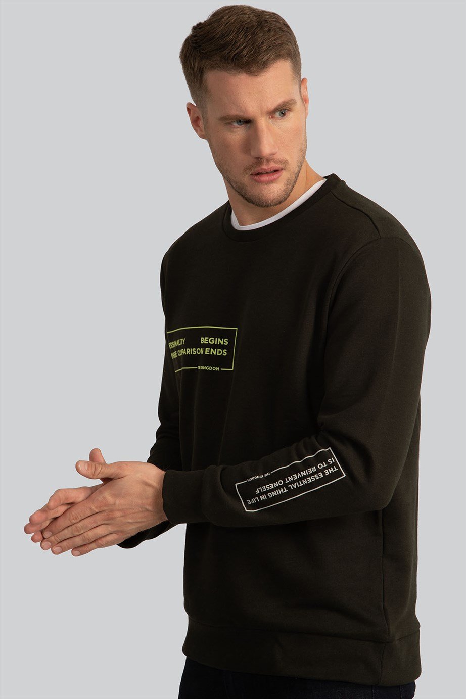 Bisiklet Yaka Baskılı Sweatshirt