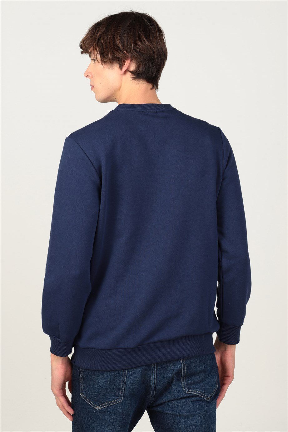 Bisiklet Yaka Basıc Unisex Sweatshirt