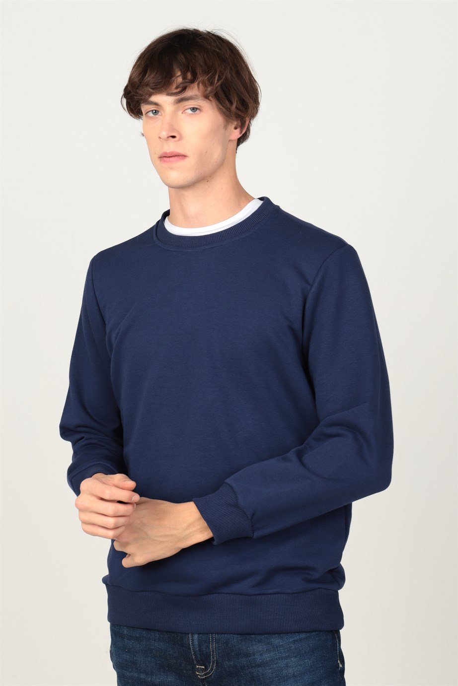 Bisiklet Yaka Basıc Unisex Sweatshirt