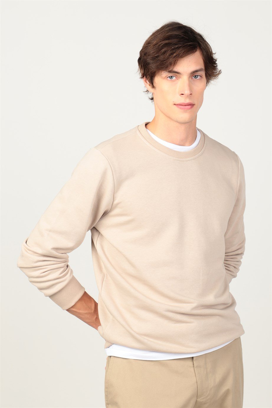 Bisiklet Yaka Basıc Unisex Sweatshirt