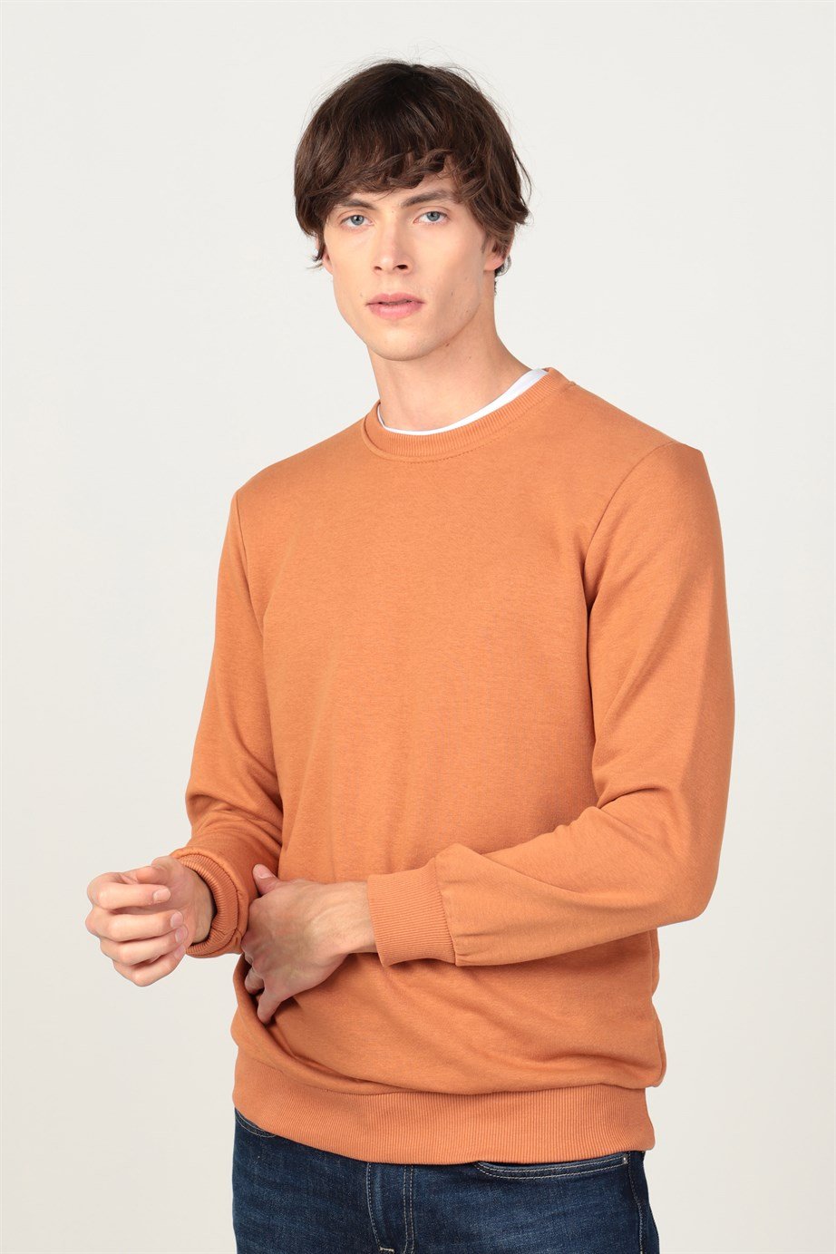 Bisiklet Yaka Basıc Unisex Sweatshirt