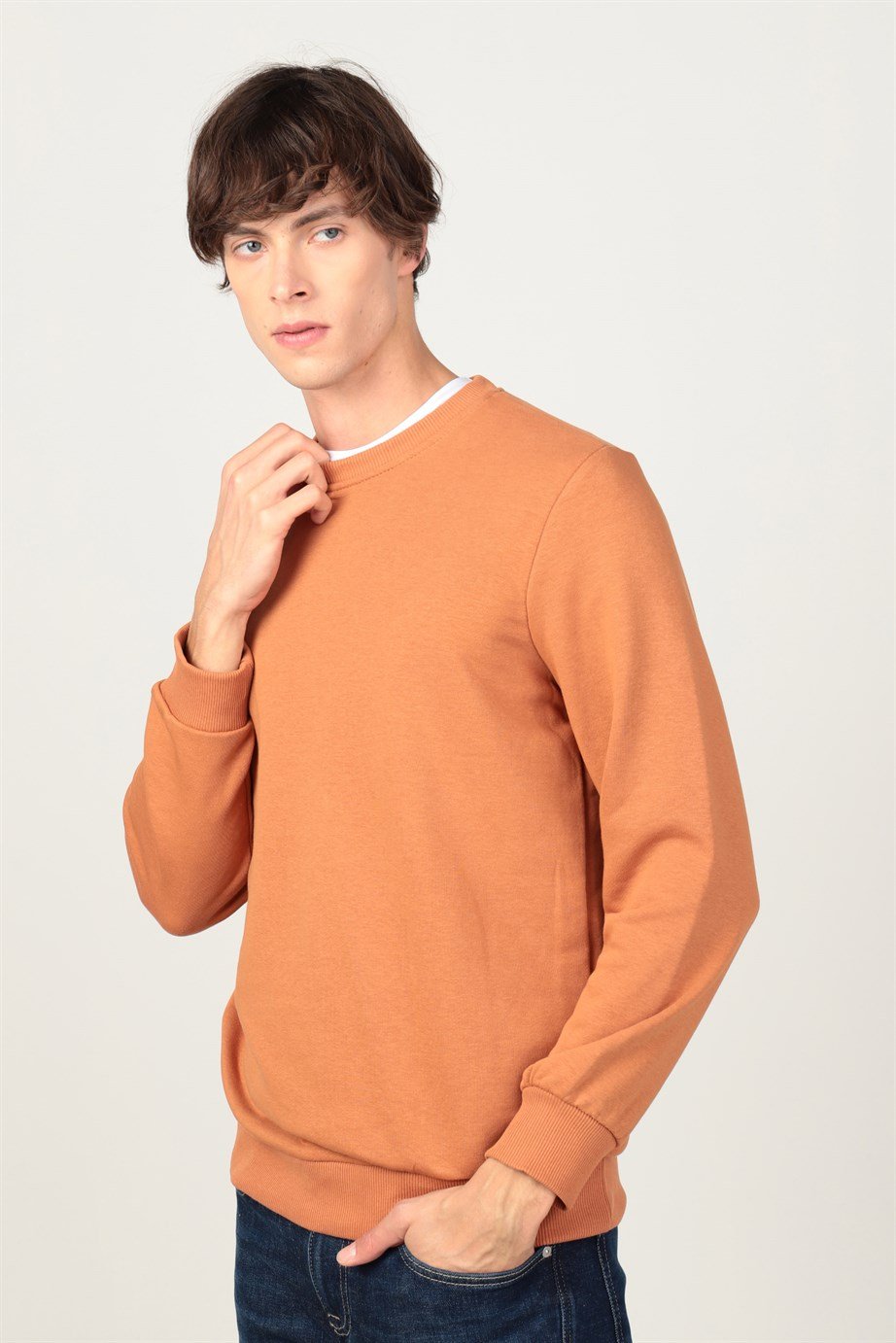 Bisiklet Yaka Basıc Unisex Sweatshirt
