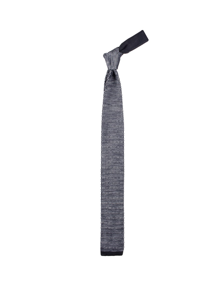 TIE KNIT-   KRAVAT TIE