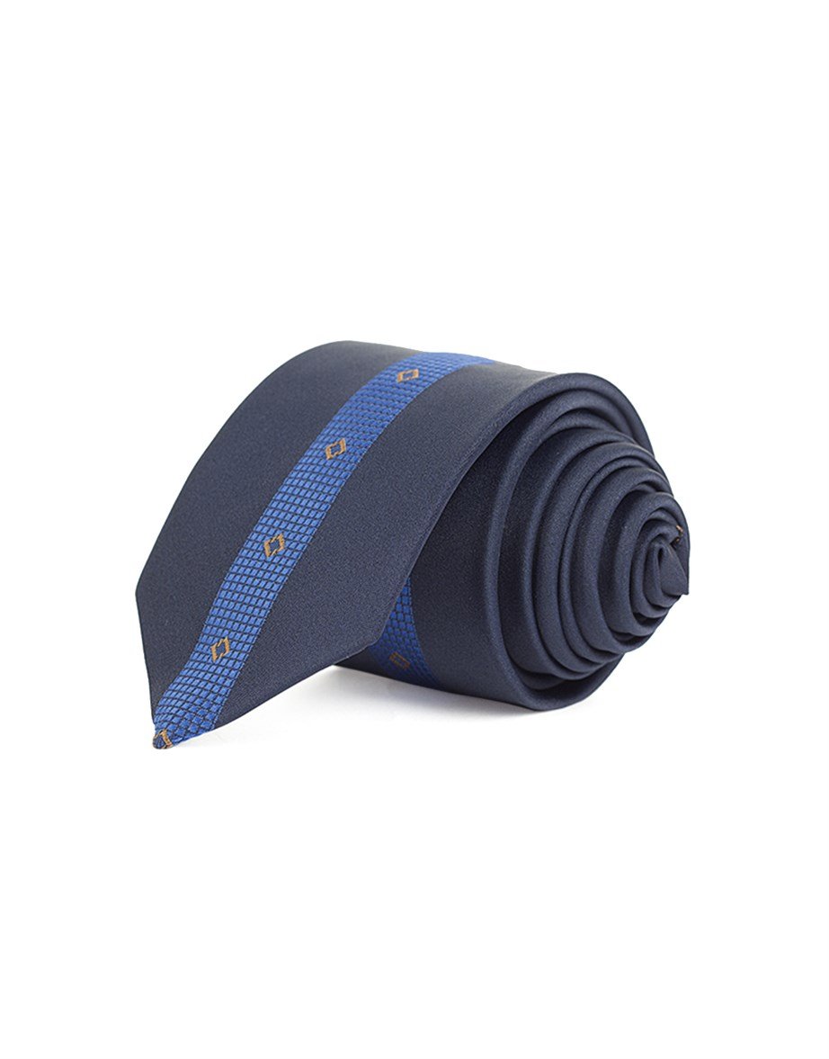 TIE MOTIF PANEL-   KRAVAT TIE