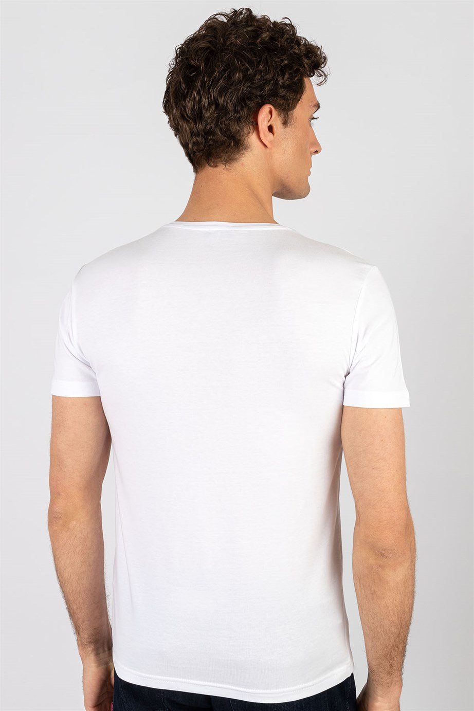 Slim Fit Dar Kesim V Yaka Düz Basıc Kısa Kol T-Shirt