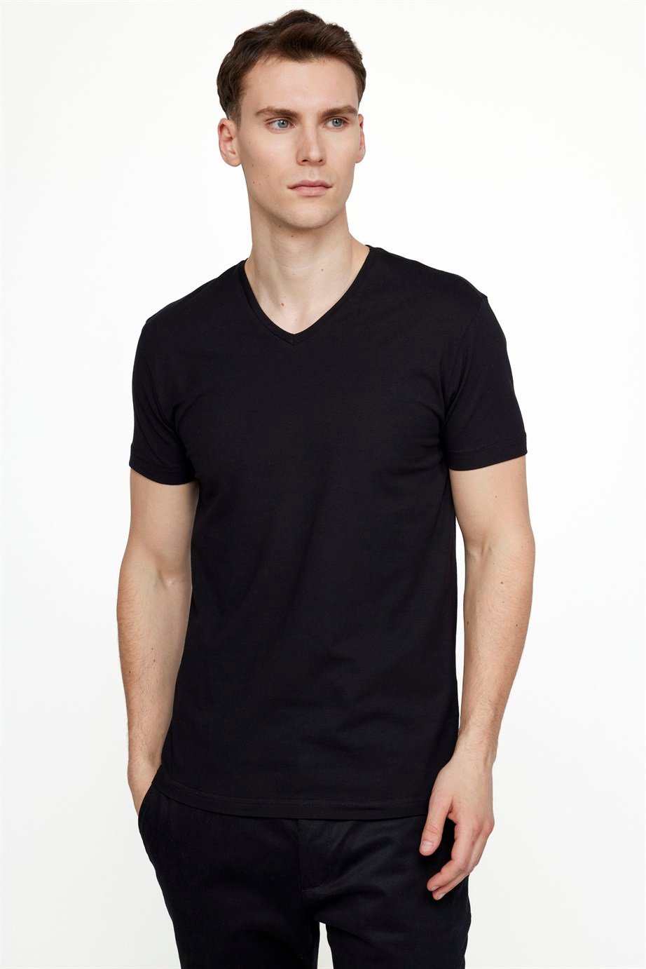 Slim Fit V Yaka Düz Basıc Kısa Kol  Siyah Tişört