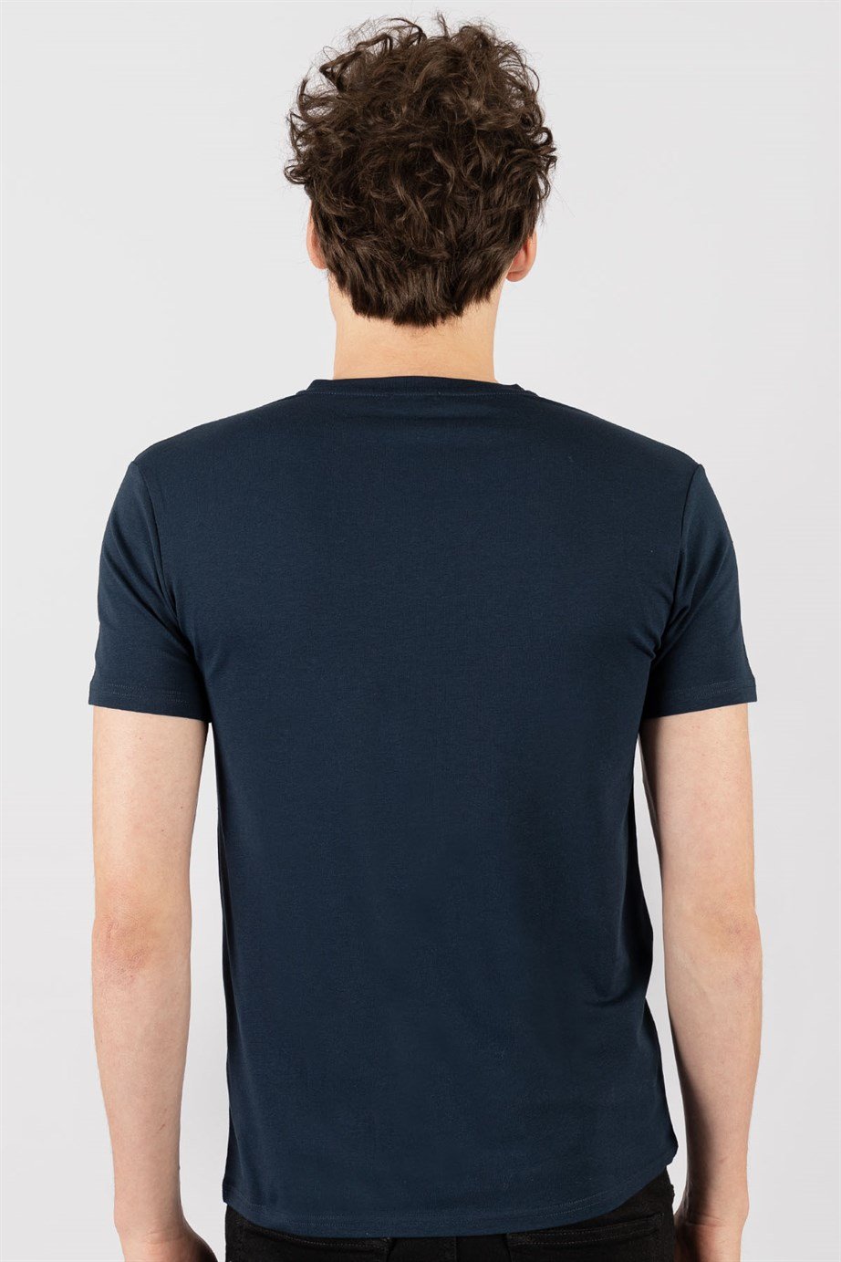 Slim Fit Dar Kesim V Yaka Düz Basıc Kısa Kol T-Shirt