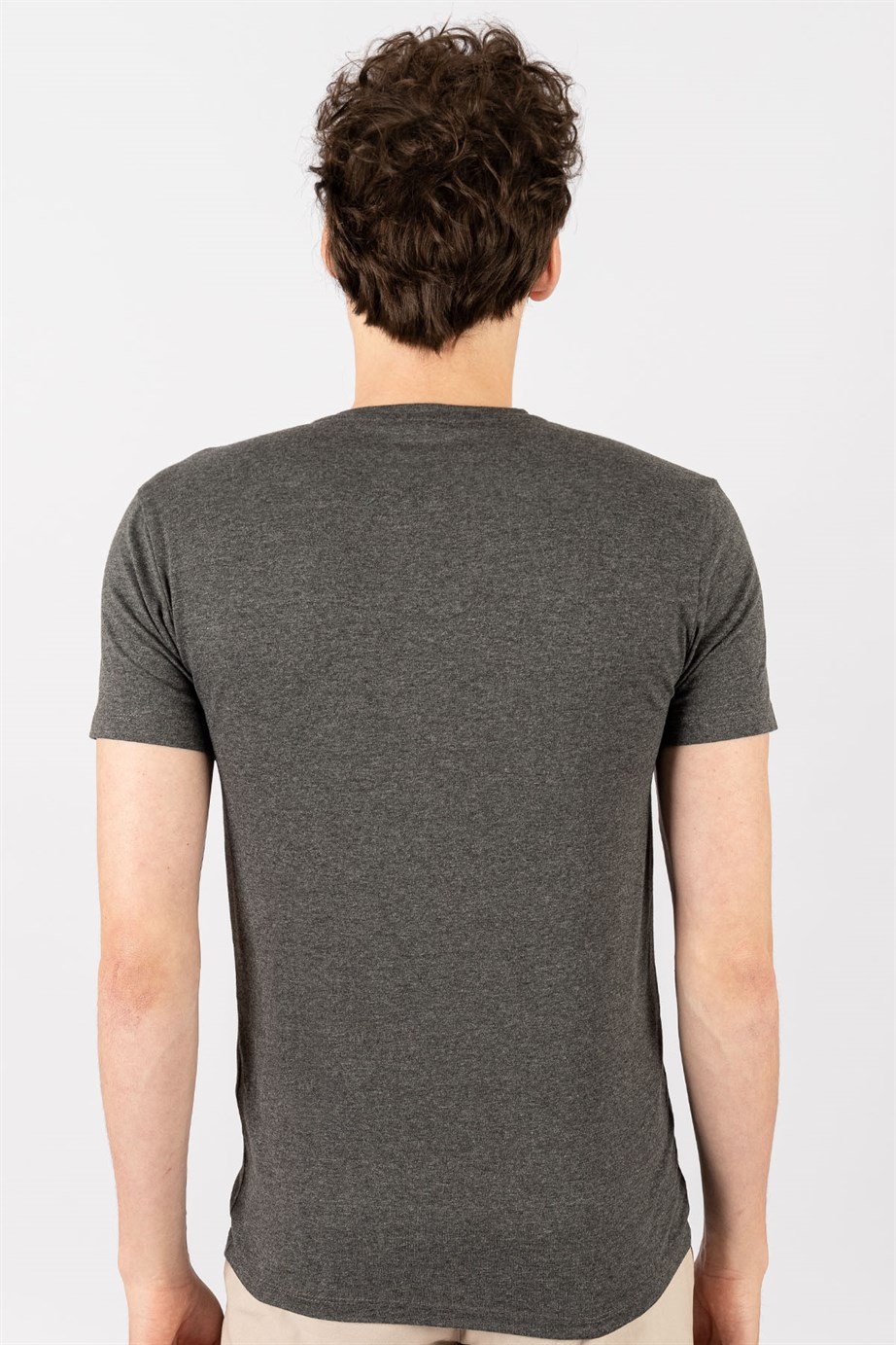 Slim Fit Dar Kesim V Yaka Düz Basıc Kısa Kol T-Shirt