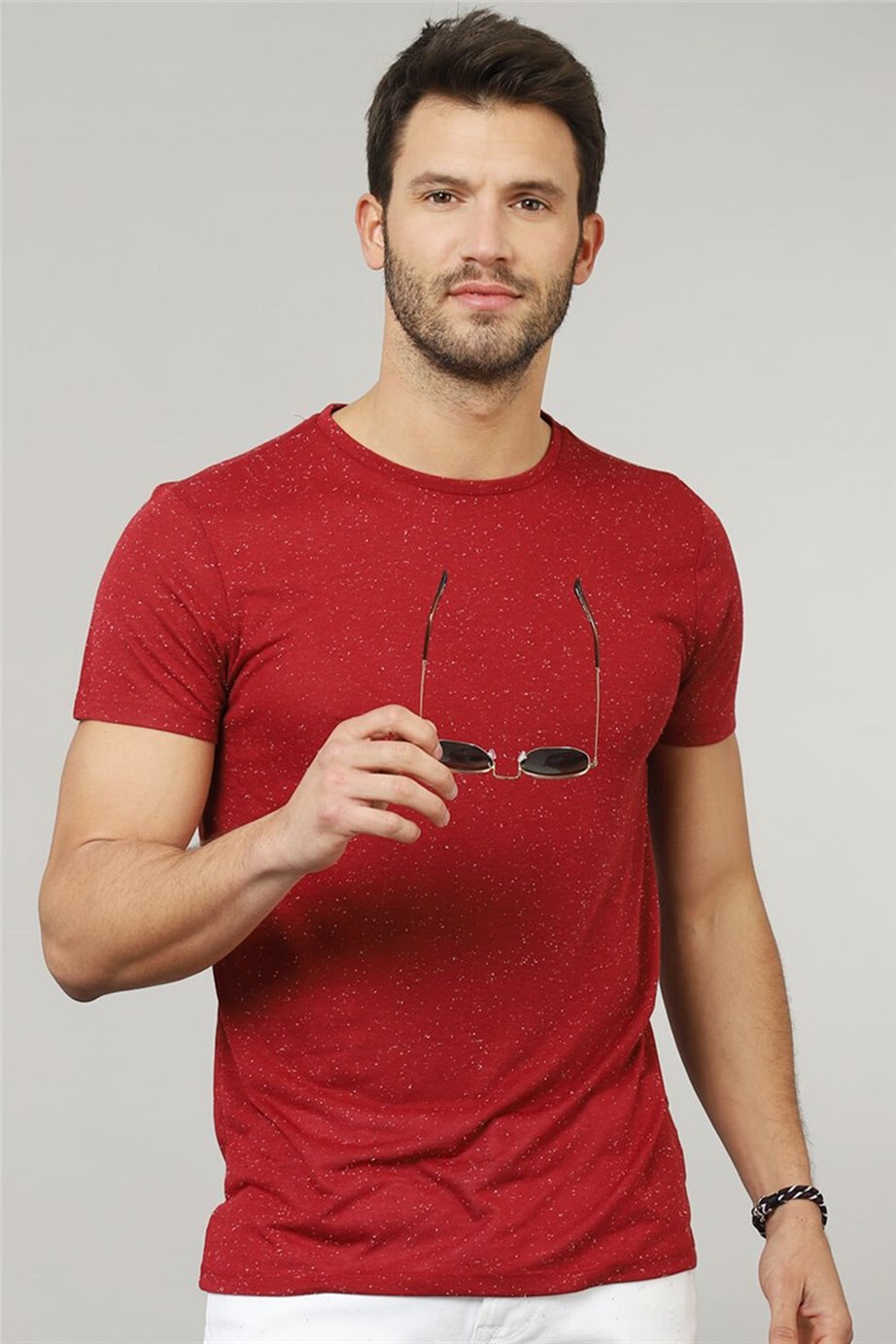 Slim Fit Dar Kesim Bisiklet Yaka Nokta Baskılı Erkek T-Shirt