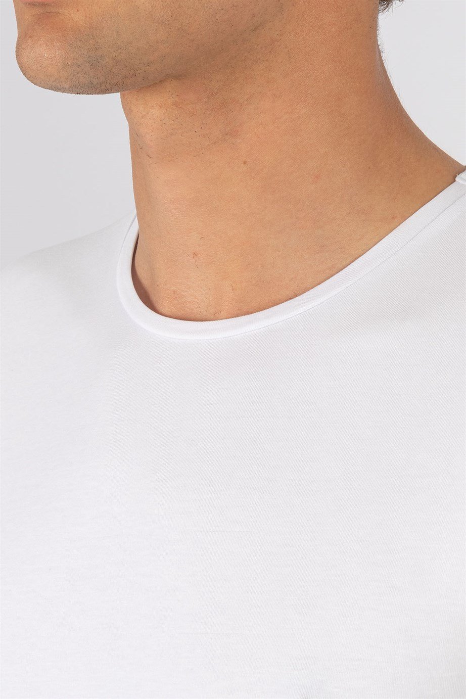 Slim Fit Dar Kesim Bisiklet Yaka Düz Basıc Kısa Kol T-Shirt