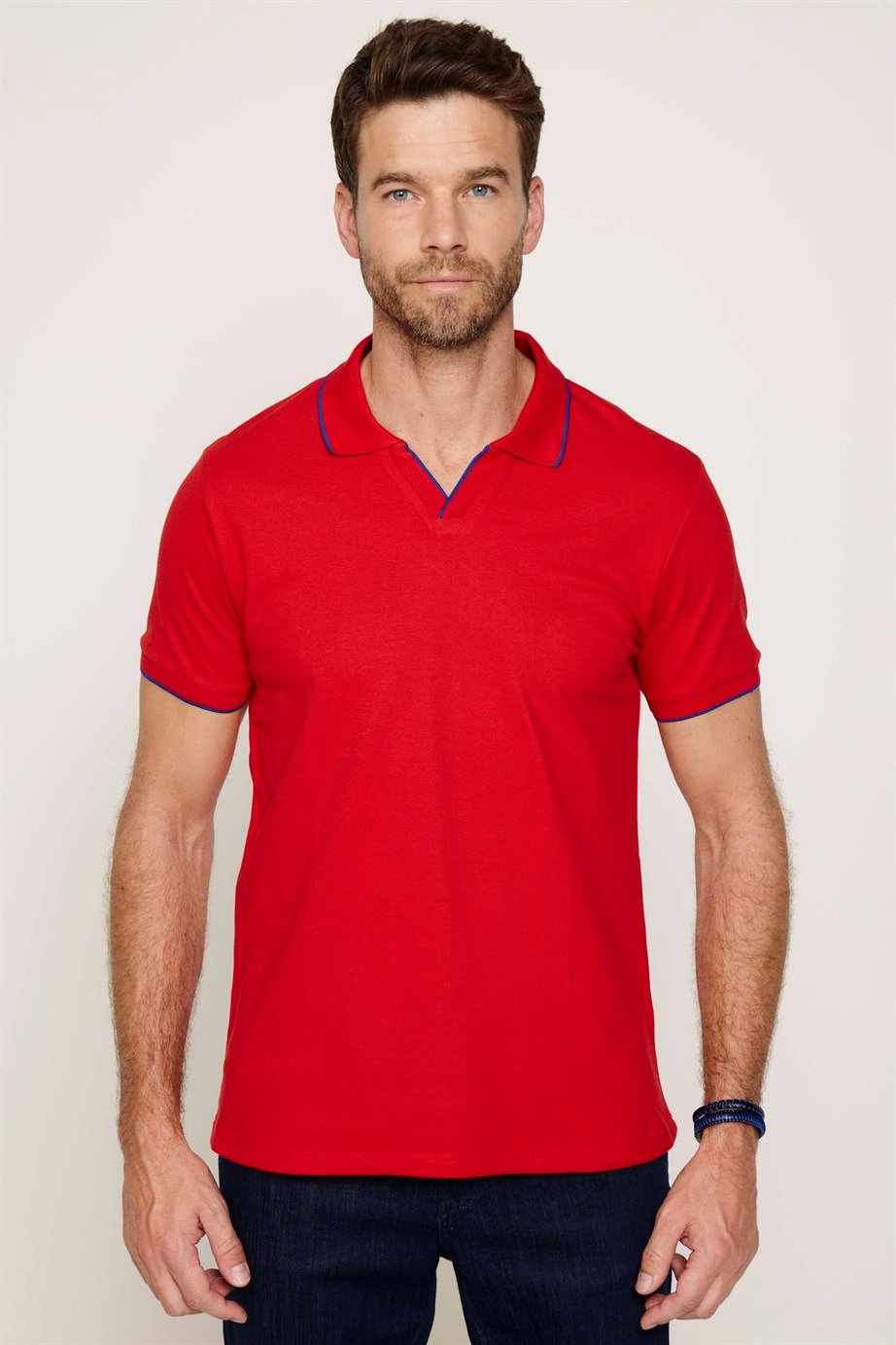 Erkek Polo V Yaka Slim Fit Düğmesiz Pamuk Pike Kırmızı Tişört