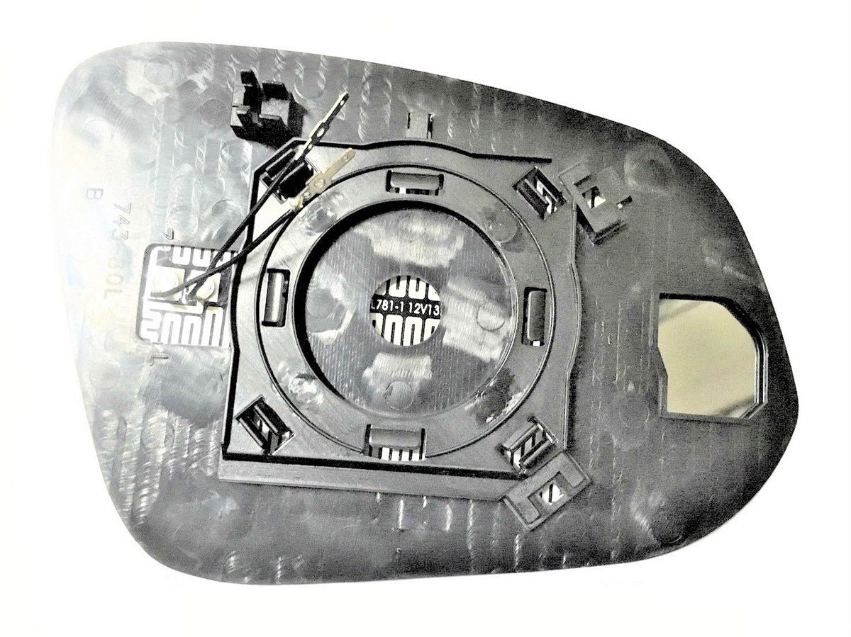 Cam Toyota Hılux Revo Rav4 2015-Isıtmalı Sol