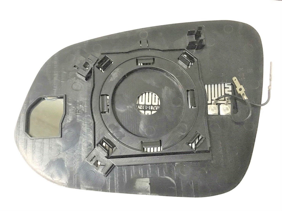 Cam Toyota Hılux Revo Rav4 2015-Isıtmalı Sağ