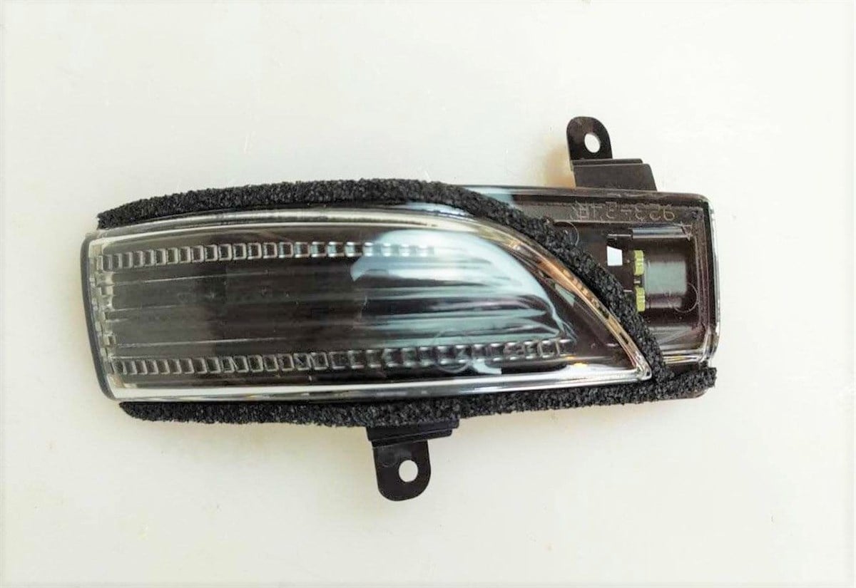 Sinyal Subaru Forester XV İmpreza 2013-Sağ